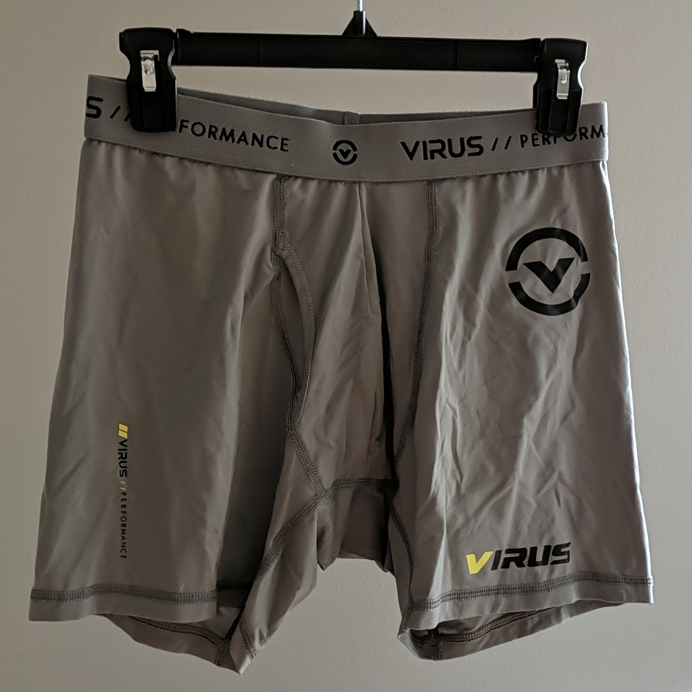 Virus Intl men boxers size Large